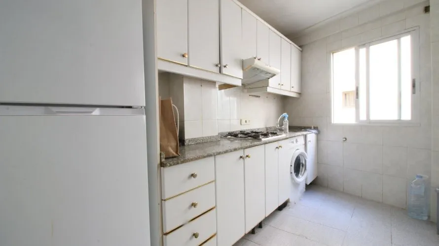 Apartamento de 2 dormitorios en Alicante, España No. 2152 № 15