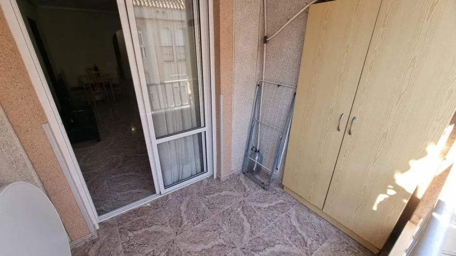 Apartamento de 2 dormitorios en Torrevieja, España No. 2209 № 3