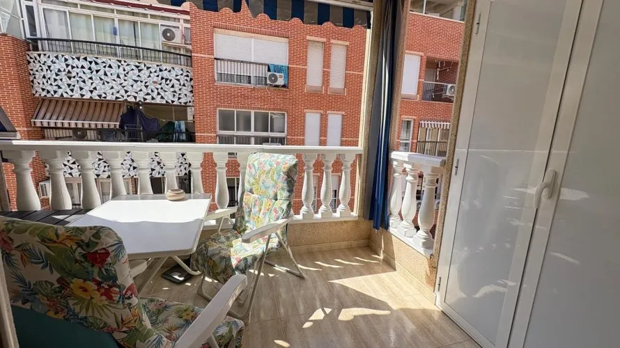 Apartamento de 1 dormitorio en Torrevieja, España No. 2334 № 13