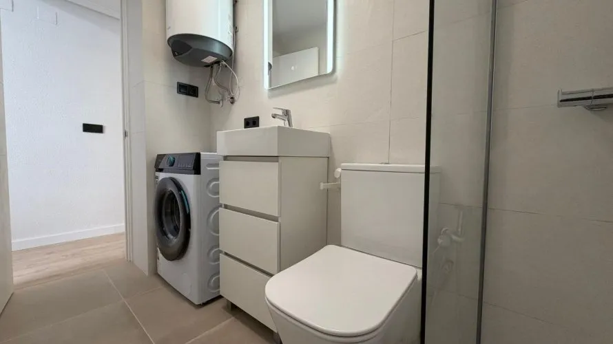 Apartamento de 2 dormitorios en Torrevieja, España No. 2316 № 9