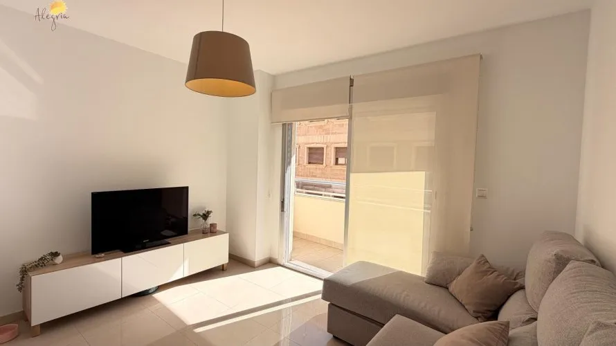 Apartamento de 1 dormitorio en Torrevieja, España No. 2326 № 21