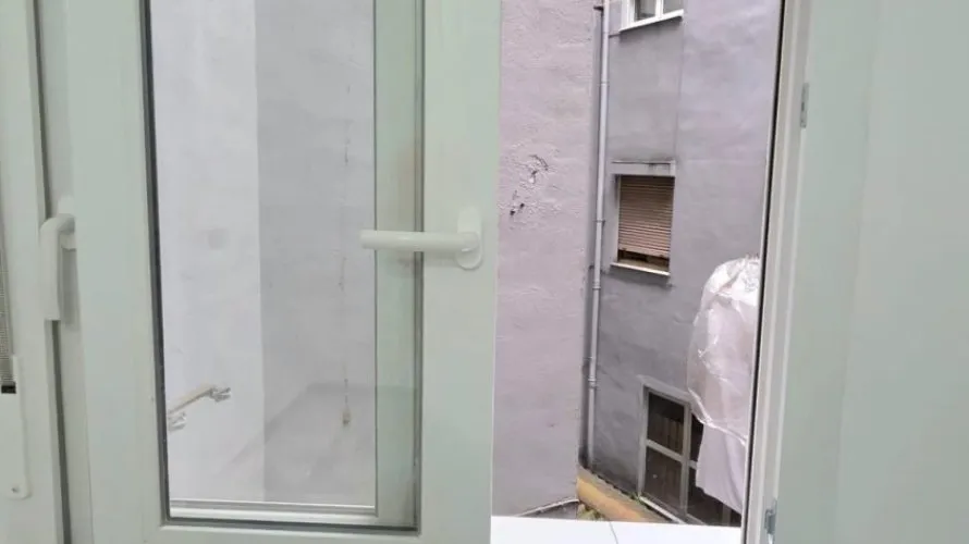Apartamento de 2 dormitorios en Mieres, España No. 2318 № 17