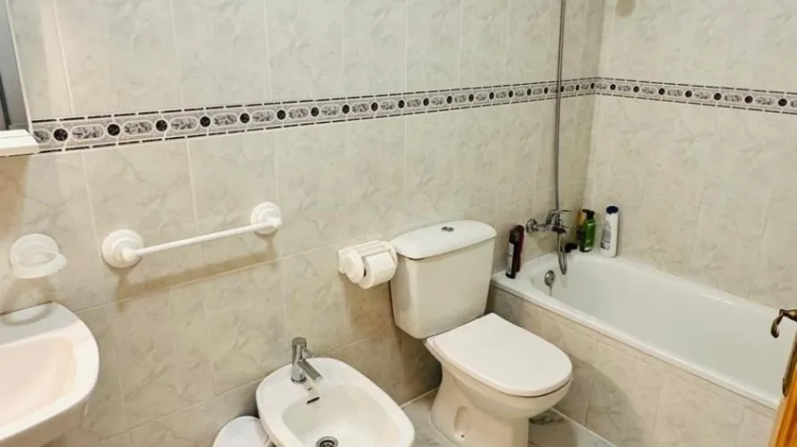 Apartamento de 2 dormitorios en Torrevieja, España No. 2201 № 10