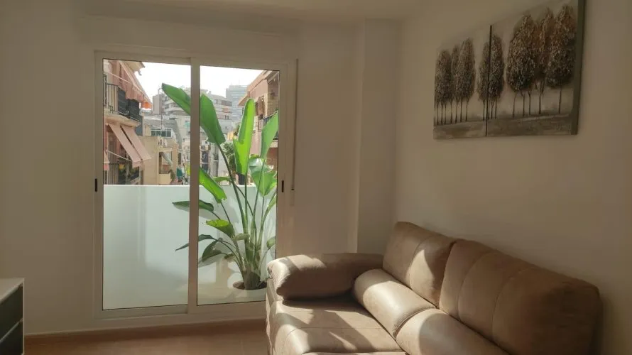 Apartamento de 2 dormitorios en Alicante, España No. 2082 № 22