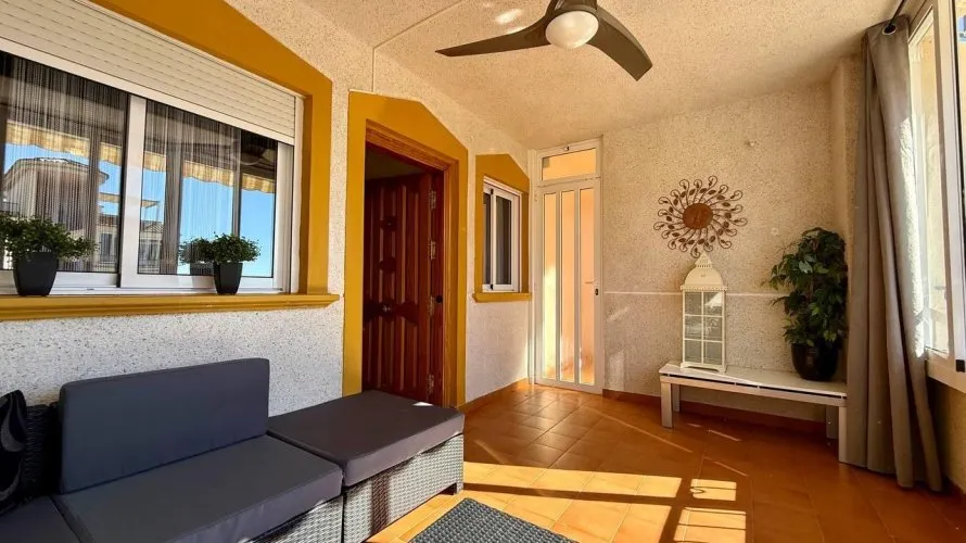 Apartamento de 2 dormitorios en Orihuela, España No. 2222 № 21