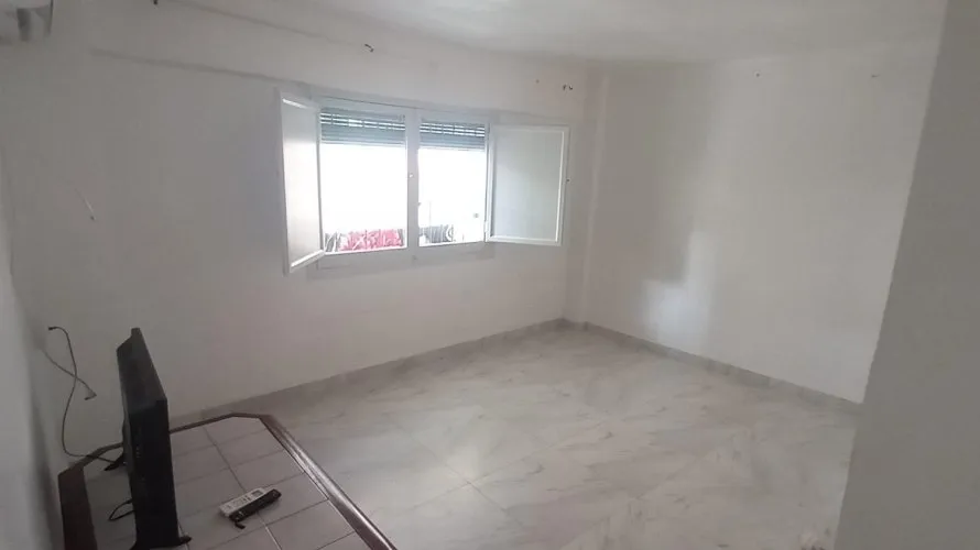 Apartamento de 3 dormitorios en Alicante, España No. 2276 № 2