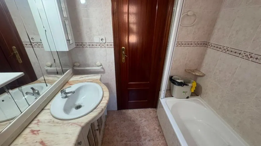 Apartamento de 1 dormitorio en Valencia, España No. 2146 № 3