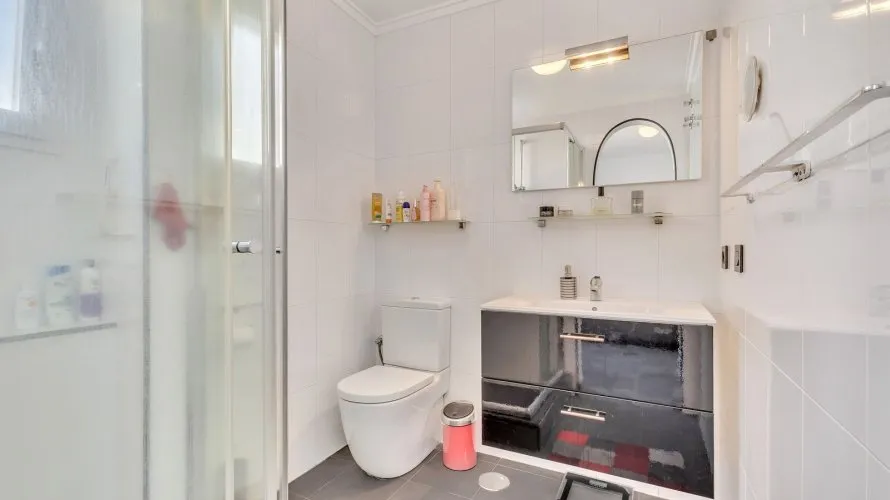 Apartamento de 83m² en Torrevieja, España No. 2128 № 4