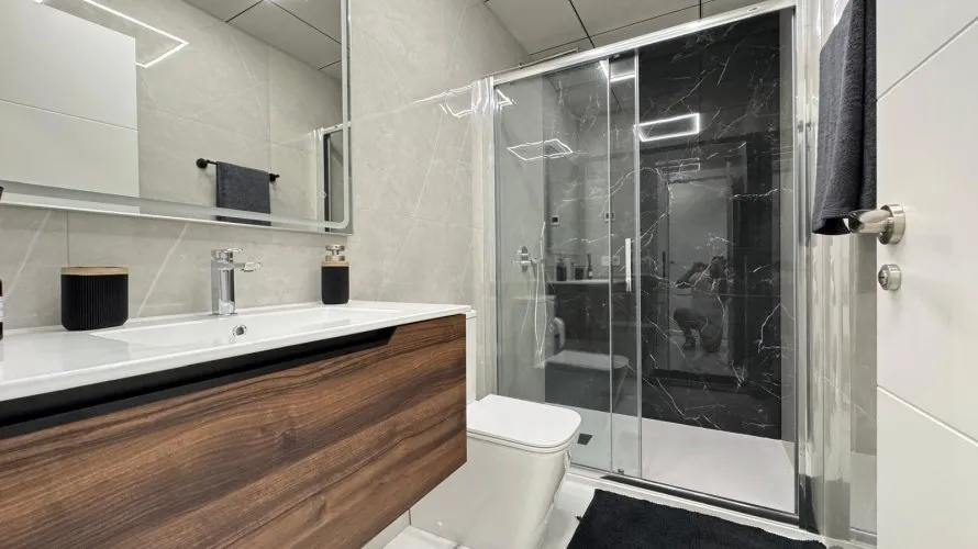 Apartamento de 2 dormitorios en Torrevieja, España No. 2037 № 22