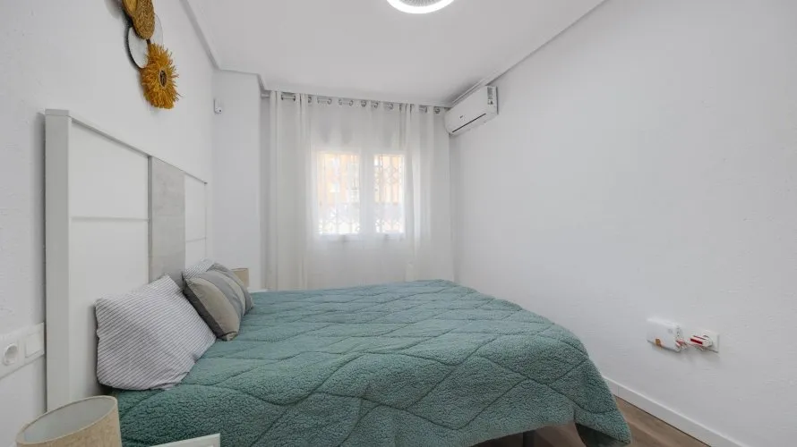 Apartamento de 54m² en Torrevieja, España No. 2246 № 16