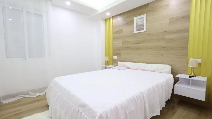 Apartamento de 4 dormitorios en Torrevieja, España No. 1999 № 8