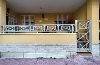 Apartamento de 4 dormitorios en Torrevieja, España No. 2179