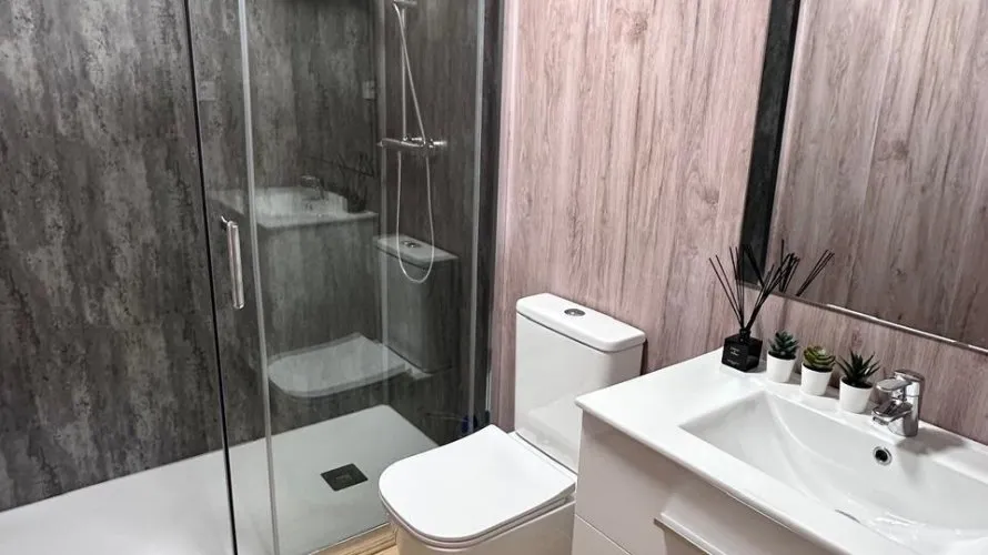 Apartamento de 2 dormitorios en Torrevieja, España No. 2314 № 17