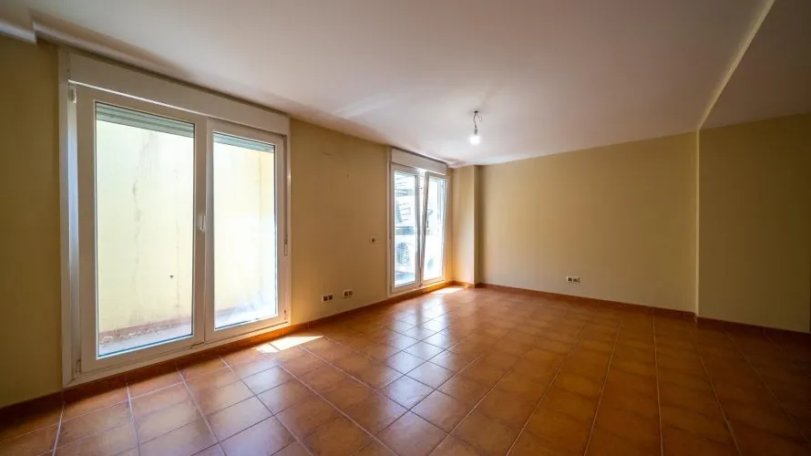 Apartamento de 3 dormitorios en Pozuelo de Alarcón, España No. 2049