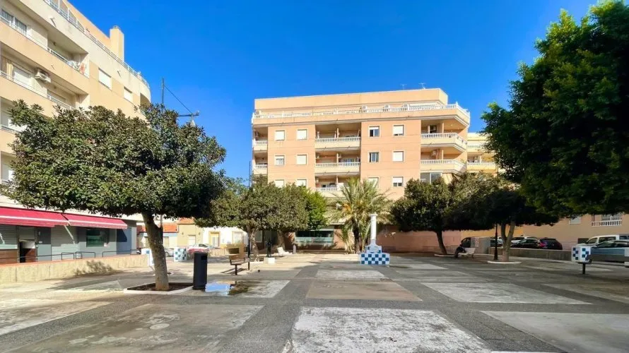 Apartamento de 1 dormitorio en Torrevieja, España No. 2258 № 10