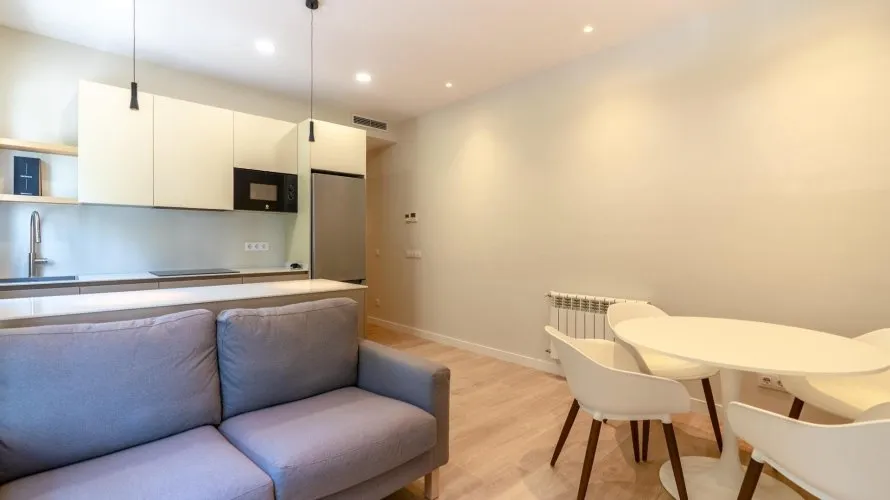 Apartamento de 1 dormitorio en Madrid, España No. 2051 № 17
