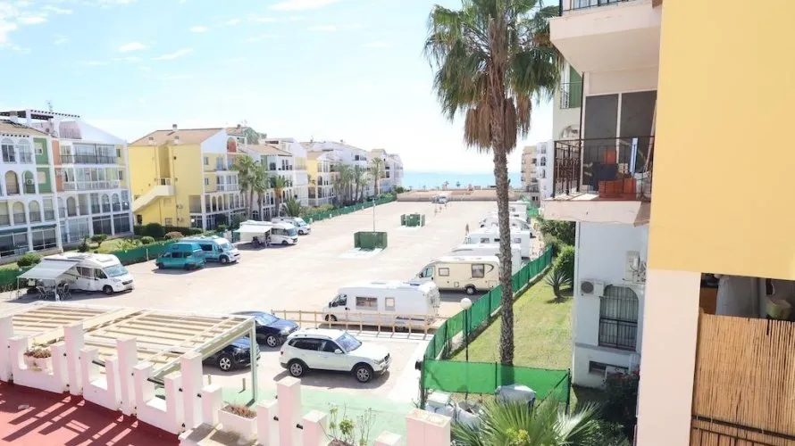Apartamento de 1 dormitorio en La Veleta, España No. 2332