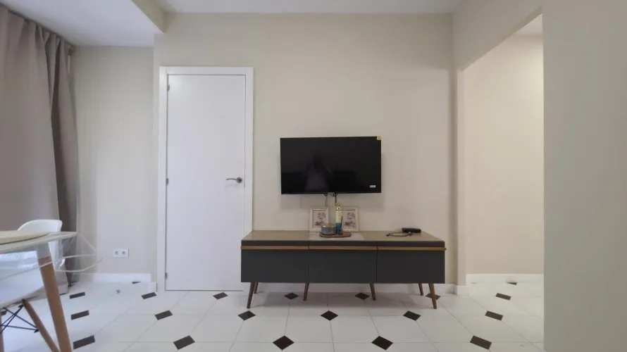 Apartamento de 3 dormitorios en Torrevieja, España No. 2038 № 2