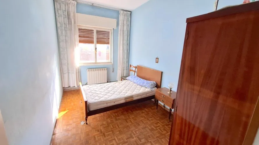 Apartamento de 2 dormitorios en Langreo, España No. 2224 № 2