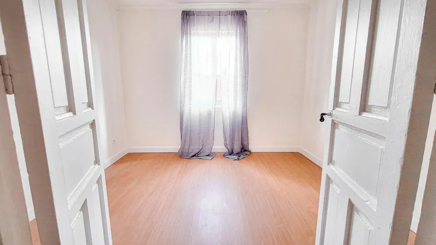 Apartamento de 1 dormitorio en Oviedo, España No. 2199 № 18