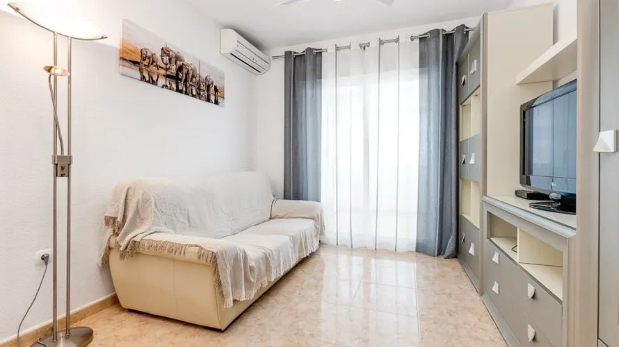 Apartamento de 1 dormitorio en Torreblanca, España No. 2164 № 18