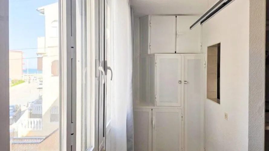 Apartamento de 1 dormitorio en La Mata, España No. 2363 № 9