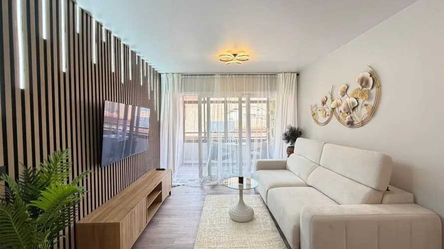Apartamento de 2 dormitorios en Torrevieja, España No. 2311 № 12