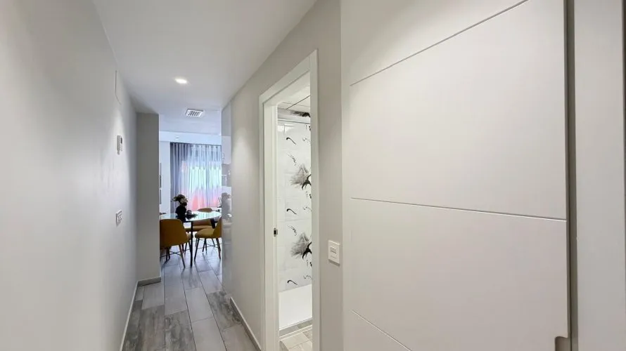Apartamento de 1 dormitorio en Torrevieja, España No. 2408 № 13