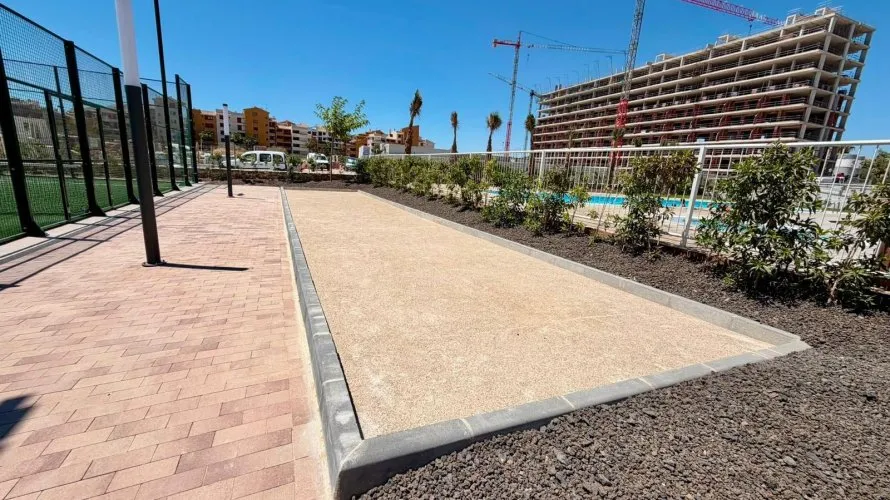 Apartamento de 2 dormitorios en Torrevieja, España No. 2140