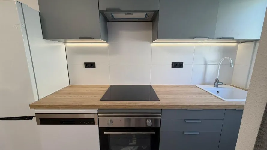 Apartamento de 2 dormitorios en Torrevieja, España No. 2316 № 4