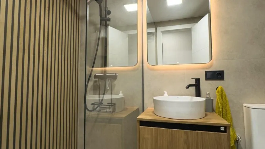 Apartamento de 2 dormitorios en Torrevieja, España No. 2008 № 22