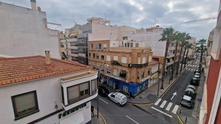 Apartamento de 3 dormitorios en Torrevieja, España No. 2180 № 11