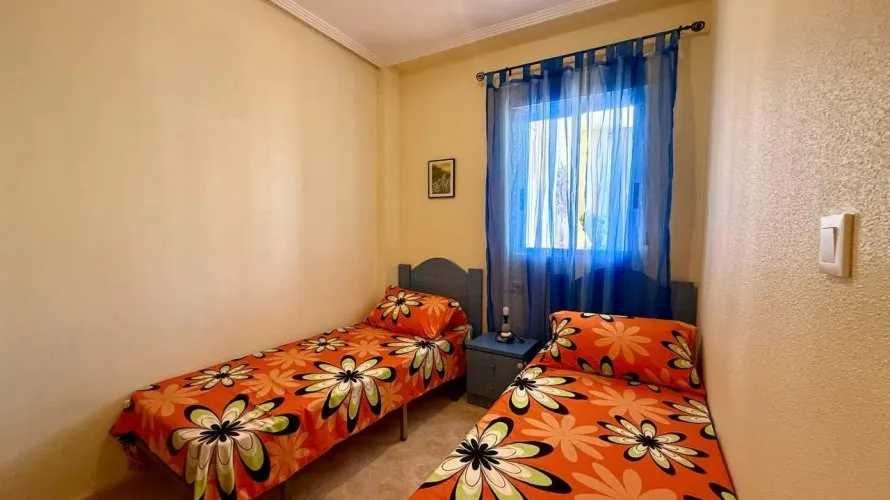 Apartamento de 2 dormitorios en Orihuela, España No. 2222 № 19