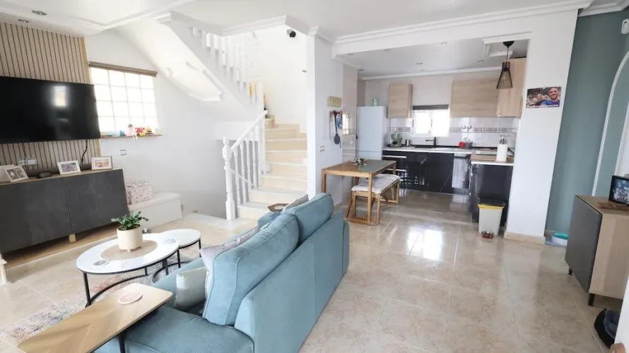 Apartamento de 3 dormitorios en Campoamor, España No. 2031 № 1