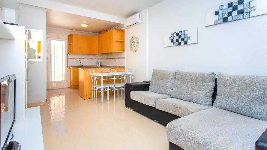 Apartamento de 55m² en Campoamor, España No. 2375 № 13