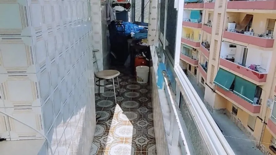 Apartamento de 2 dormitorios en Alicante, España No. 2196 № 1