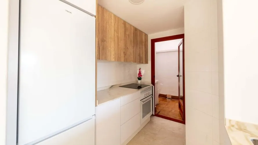 Apartamento de 1 dormitorio en Avileses, España No. 2230 № 7