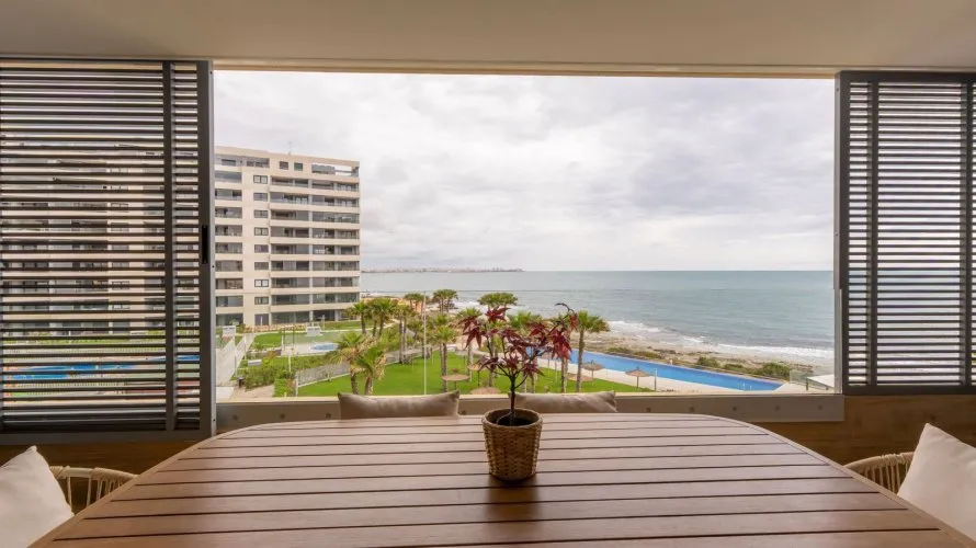 Apartamento de 98m² en Torrevieja, España No. 2114 № 26