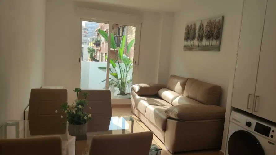Apartamento de 2 dormitorios en Alicante, España No. 2082 № 26