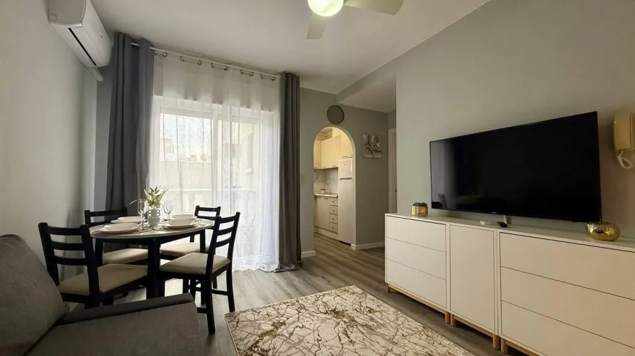Apartamento de 1 dormitorio en Torrevieja, España No. 2262 № 16