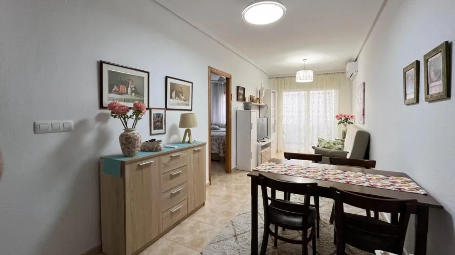 Apartamento de 1 dormitorio en Torrevieja, España No. 2361 № 9
