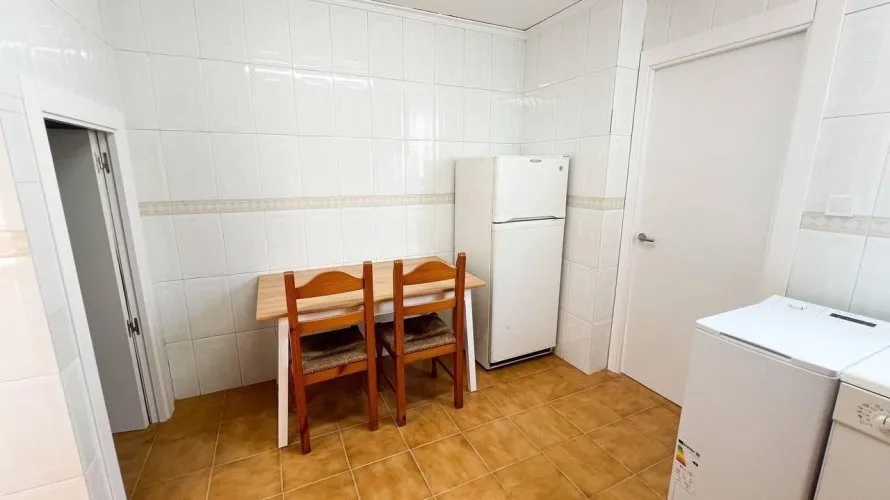 Apartamento de 2 dormitorios en Sagunto, España No. 2330 № 1