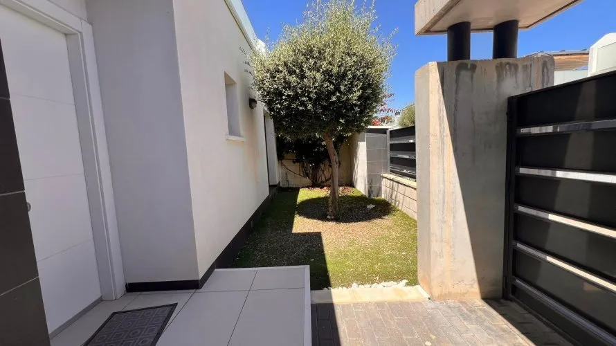 Apartamento de 3 dormitorios en La Zenia, España No. 2011 № 20