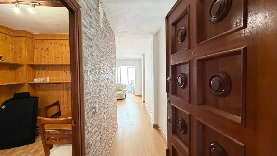 Apartamento de 2 dormitorios en Torrevieja, España No. 2476 № 17