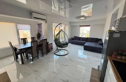 Apartamento de 2 dormitorios en Torrevieja, España No. 2470