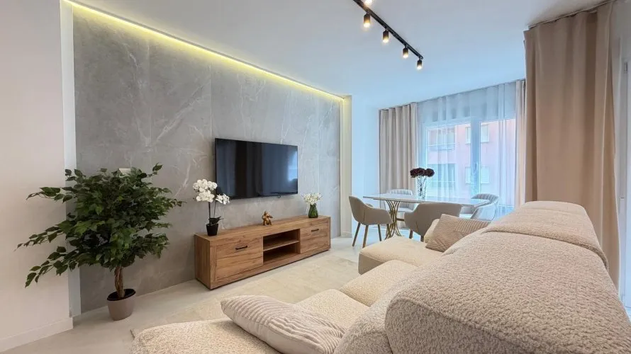 Apartamento de 4 dormitorios en Torrevieja, España No. 2516 № 4