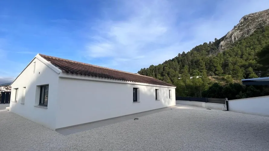 Apartamento de 3 dormitorios en Penaguila, España No. 2480 № 23