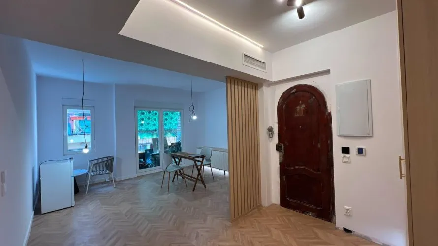 Apartamento de 2 dormitorios en Valencia, España No. 2483 № 3