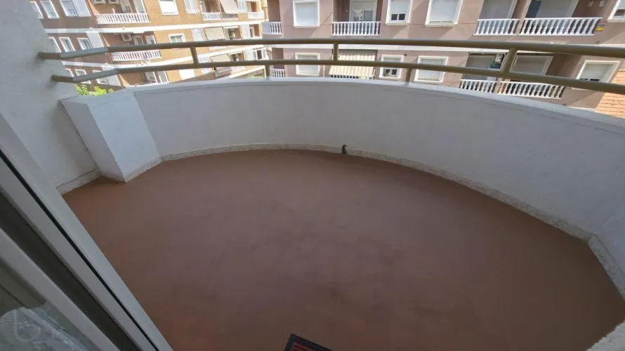 Apartamento de 3 dormitorios en Torrevieja, España No. 2446 № 9