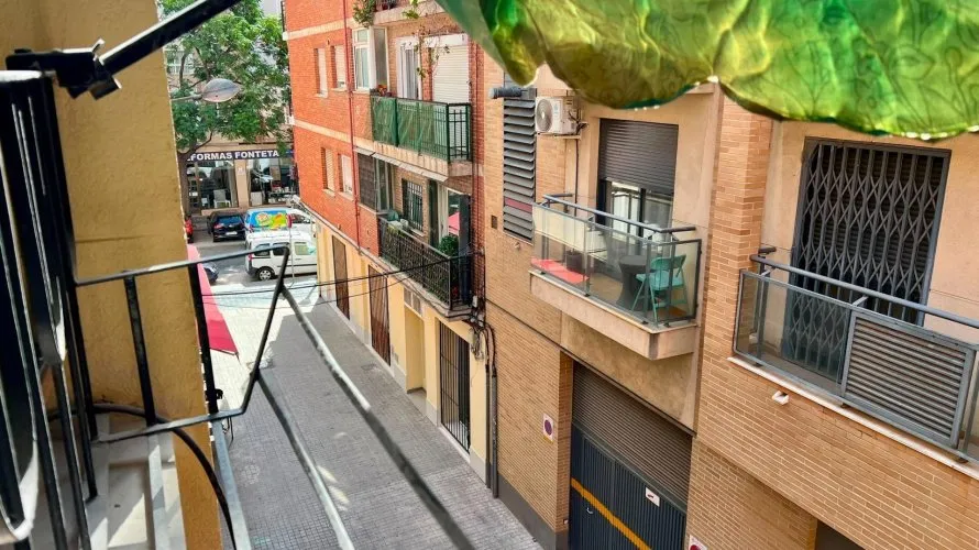 Apartamento de 2 dormitorios en Valencia, España No. 2483 № 7